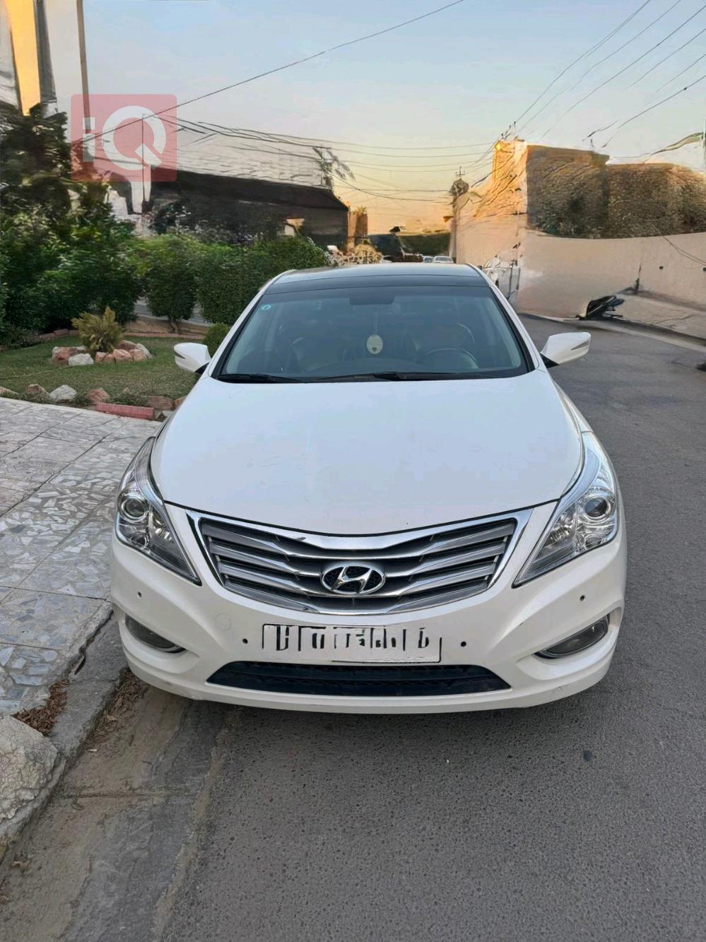 Hyundai Azera